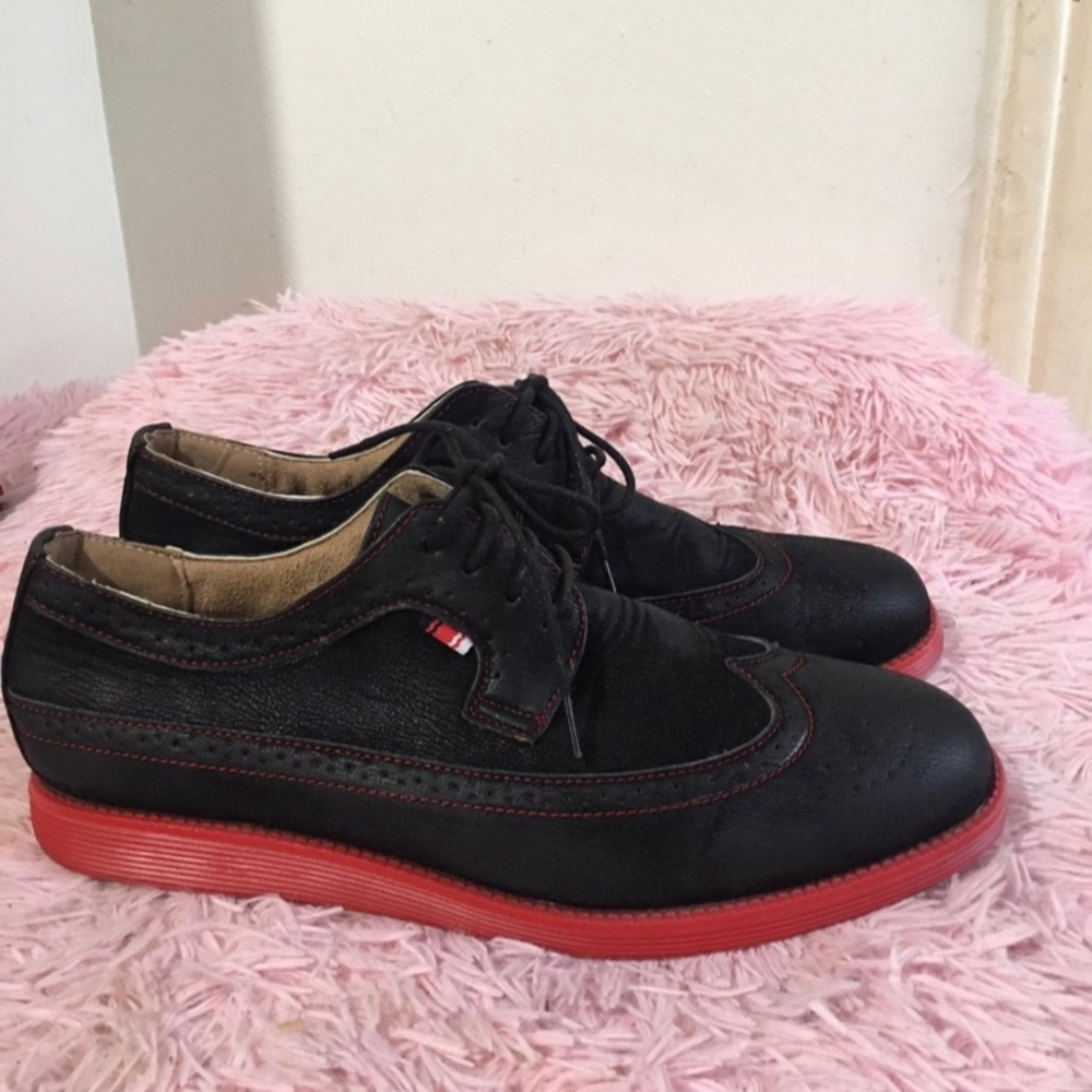 BRAT‎ CLASSIC MENS SHOES SIZE 8.5